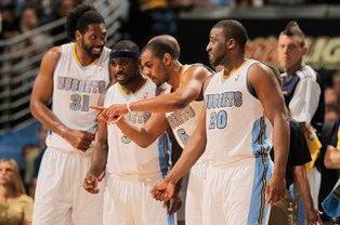 国际邀请赛再现篮球盛宴（国际邀请赛再掀篮球狂欢）