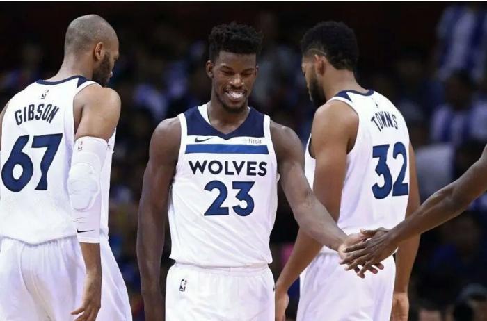 波兰学者：巴列卡诺是欧协联夺冠热门；不能称其为马德里老三（波兰学者称巴列卡诺是欧协联争冠热门，但不应被称为马德里老三）