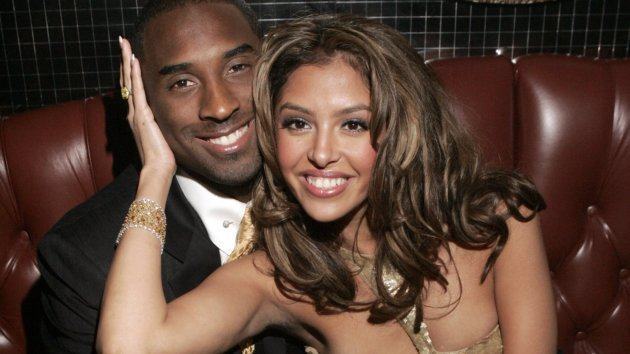 米体：泽林斯基本有望德比首发，但国家队赛后他出现身体问题（米体：泽林斯基预计德比首发，但国家队比赛后出现身体不适）