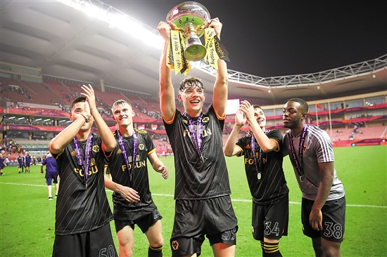 评论员谈摩根专访：葡萄牙不可能赢得世界杯，C罗已经做了一切（评论员解读摩根访谈：葡萄牙难夺世界杯，C罗能做的都做了）