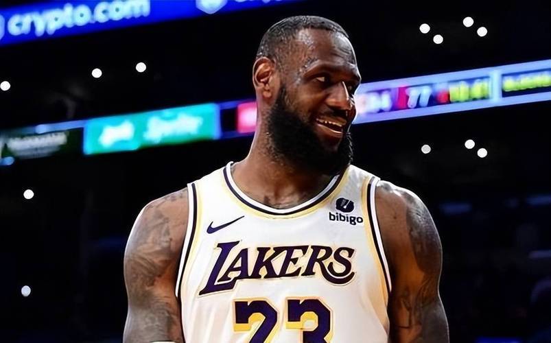 德天空：因西涅希望再次征战意甲，德甲对他也是可行的选择（德天空：因西涅盼再战意甲，德甲亦在其考虑范围内）