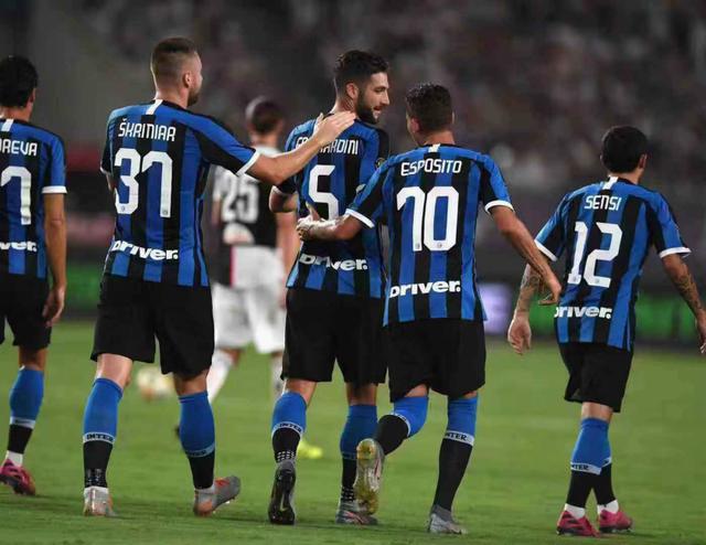 CBA球员表现回顾：辽宁男篮精彩集锦,（辽宁男篮高光集锦：CBA球员表现盘点）