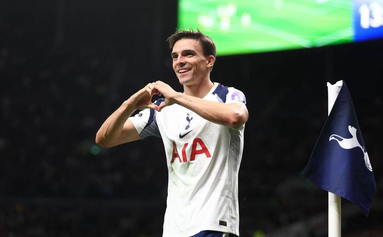 手感爆棚！穆雷半场11中9得到23分4助攻（火力全开！穆雷半场11投9中轰下23分4助攻）