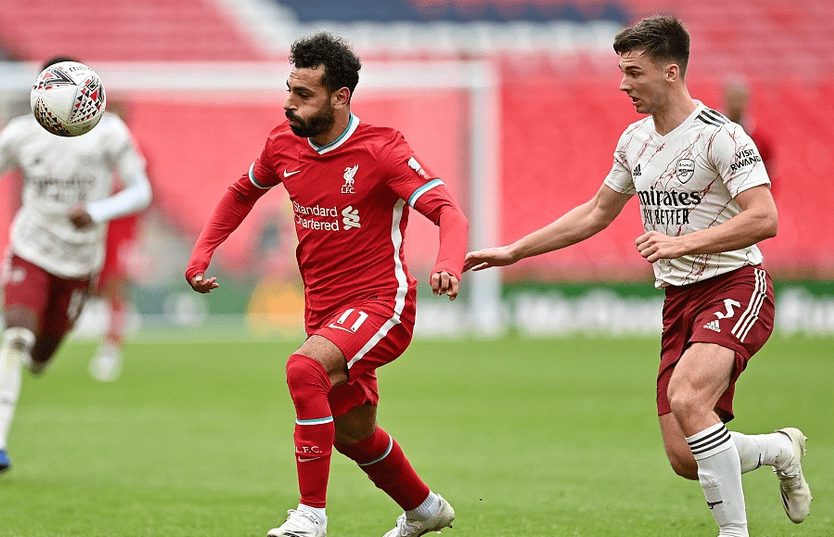 18岁新秀王洪泽CBA首秀获赞成熟如28岁（18岁新秀王洪泽CBA首秀被赞成熟度媲美28岁）