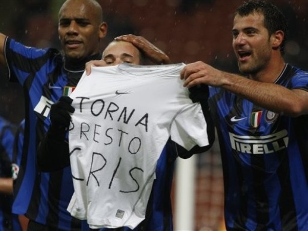 英超将迎第42次首尾对决，此前榜首球队30胜7平4负（英超第42次榜首对阵垫底将上演：领头羊过往战绩30胜7平4负）